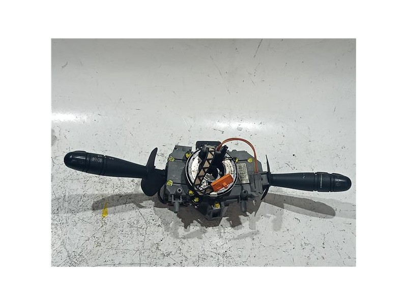 Recambio de mando multifuncion para renault scenic ii (jm)(2003) 1.9 dci (jm12, jm0g) referencia OEM IAM 54034961A 7700428203  