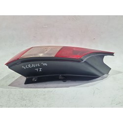 Recambio de piloto trasero izquierdo para renault scénic ii (jm0/1_) 1.6 16v (jm1r) referencia OEM IAM 15911500  