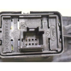 Recambio de mando elevalunas trasero derecho para renault scenic iii (jz)(2009) 1.5 dci referencia OEM IAM 156024250A  