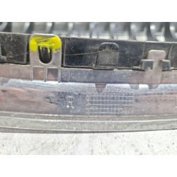 Recambio de rejilla paragolpes derecha para bmw serie 1 referencia OEM IAM 20112098  