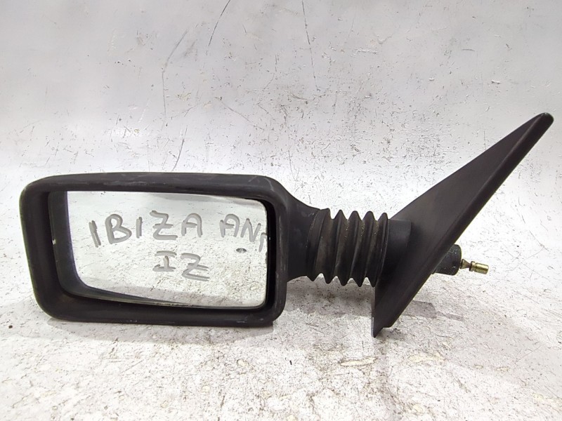 Recambio de retrovisor izquierdo para seat ibiza (1985) 1.2 referencia OEM IAM E201641  