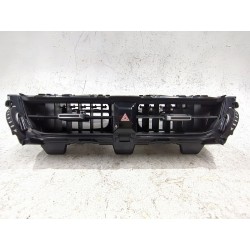 Recambio de aireador central para toyota corolla hatchback (_e21_, _ea1_, _eh1_) 1.8 hybrid (zwe211) referencia OEM IAM 55670028