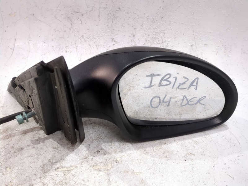 Recambio de retrovisor derecho para seat ibiza iii (6l1) 1.4 tdi referencia OEM IAM 876048  