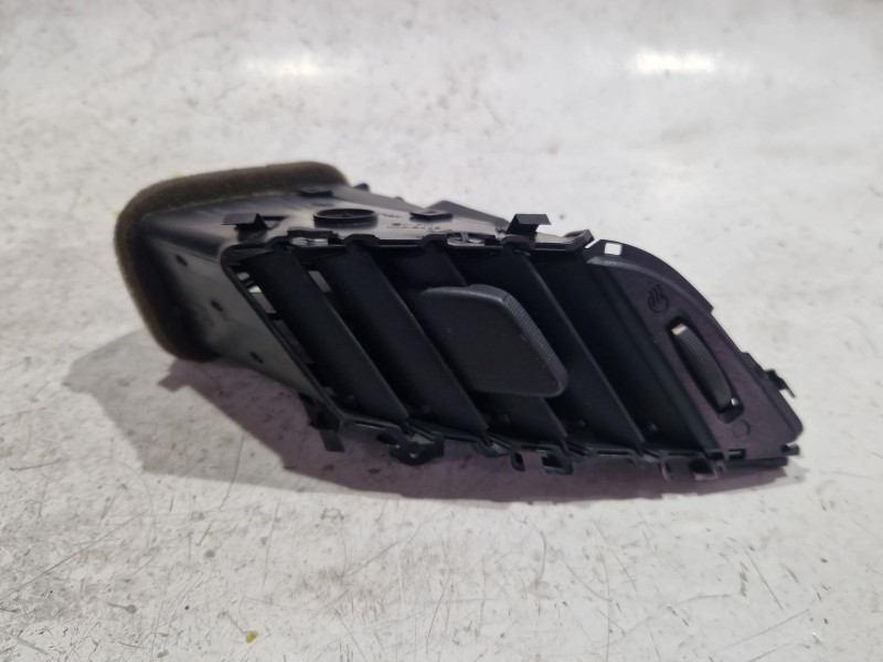 Recambio de aireador central para ford fiesta vi (cb1, ccn) 1.4 tdci referencia OEM IAM   