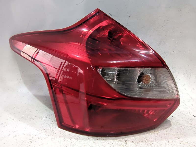 Recambio de piloto trasero izquierdo para ford focus iii 1.0 ecoboost referencia OEM IAM BM5113405A  