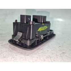 Recambio de mando elevalunas para ford fiesta vi 1.25 referencia OEM IAM 10008940  