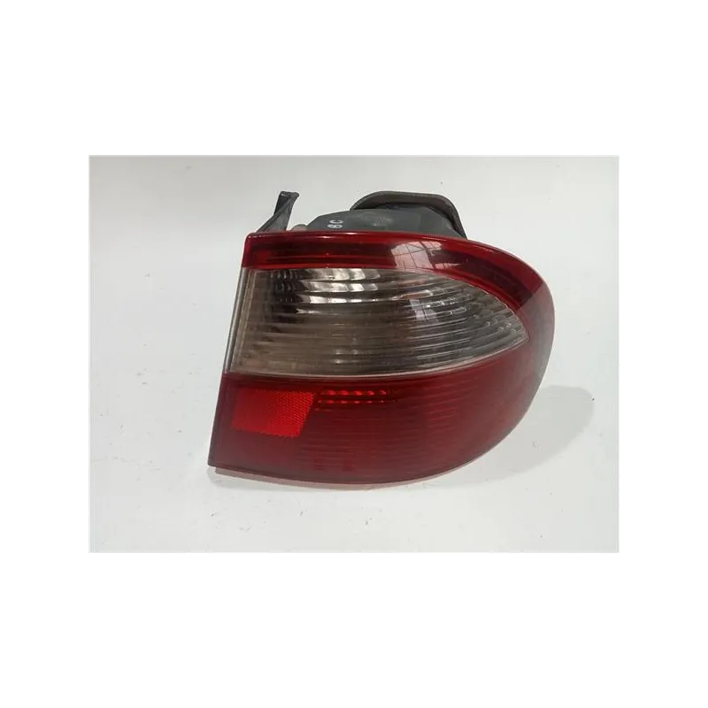 Recambio de piloto trasero derecho para daewoo lanos (1997) 1.6 16v referencia OEM IAM E139062  