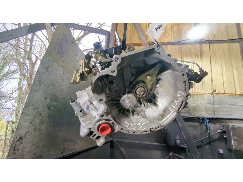 Recambio de caja cambios manual para hyundai accent i (x-3) 1.3 referencia OEM IAM HV2073 641576  