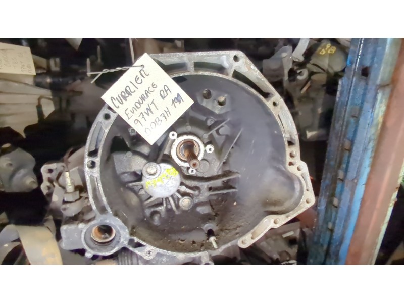 Recambio de caja cambios manual para ford courier 1.8 d referencia OEM IAM   