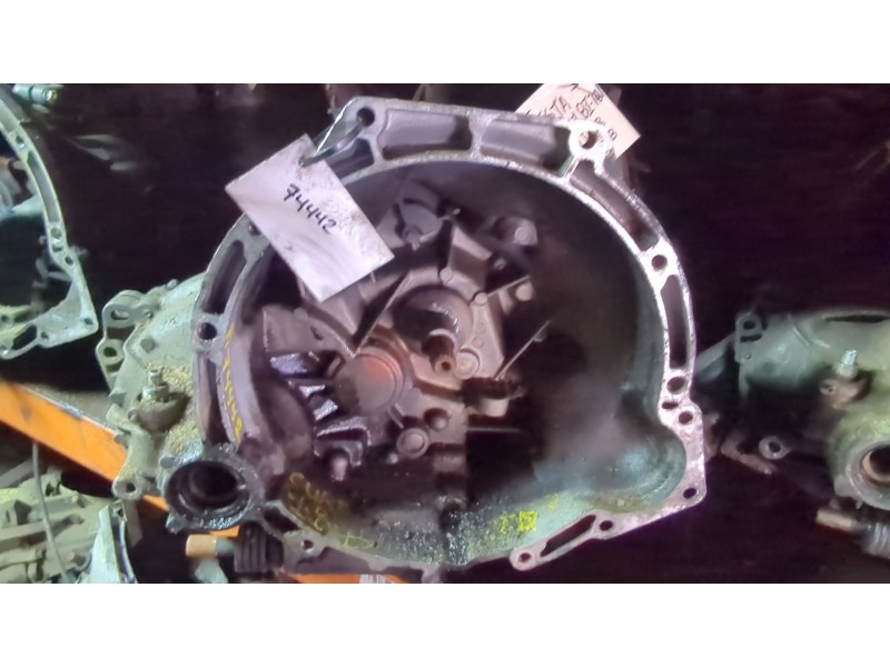 Recambio de caja cambios manual para ford courier 1.8 d referencia OEM IAM 89WTDB  