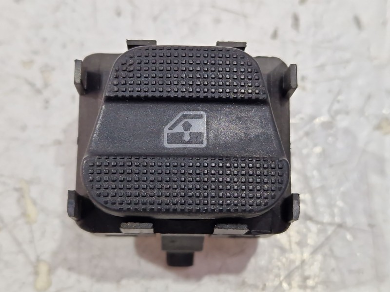 Recambio de mando elevalunas delantero derecho para volkswagen golf iii (1h1) 1.9 tdi referencia OEM IAM 1H0959855C  