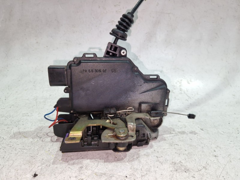 Recambio de cerradura puerta delantera izquierda para audi a4 b6 (8e2) 1.9 tdi referencia OEM IAM PA6630  