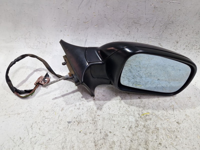Recambio de retrovisor derecho para peugeot 407 sw (6e_, 6d_) 2.0 hdi 135 referencia OEM IAM E94145  