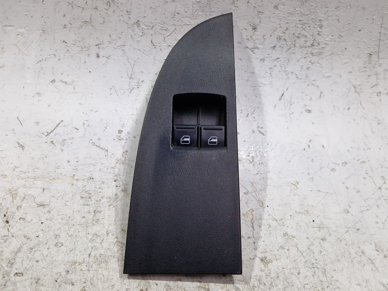 Recambio de mando elevalunas delantero izquierdo para seat leon (1p1) 1.9 tdi referencia OEM IAM 1P1867171  