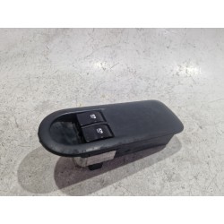 Recambio de mando elevalunas delantero izquierdo para renault clio ii fase i (b/cb0)(1998) 1.5 dci (b/cb07) referencia OEM IAM 1