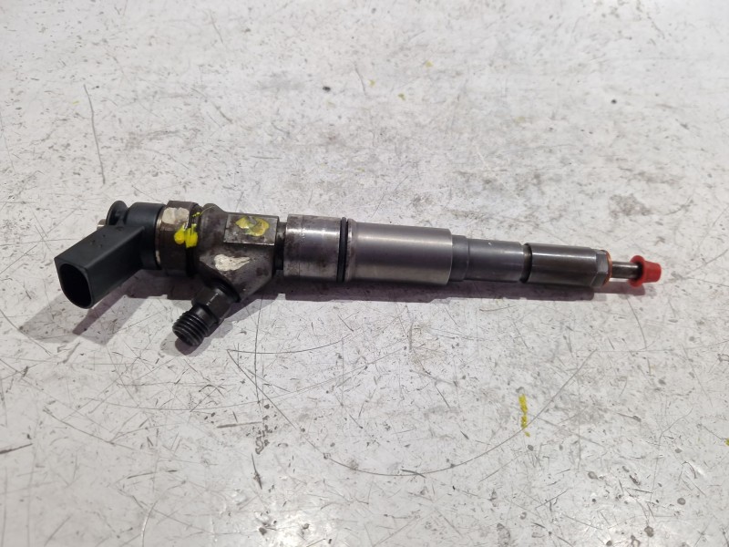 Recambio de inyector para bmw 5 (e60) 530 d referencia OEM IAM 0445110  