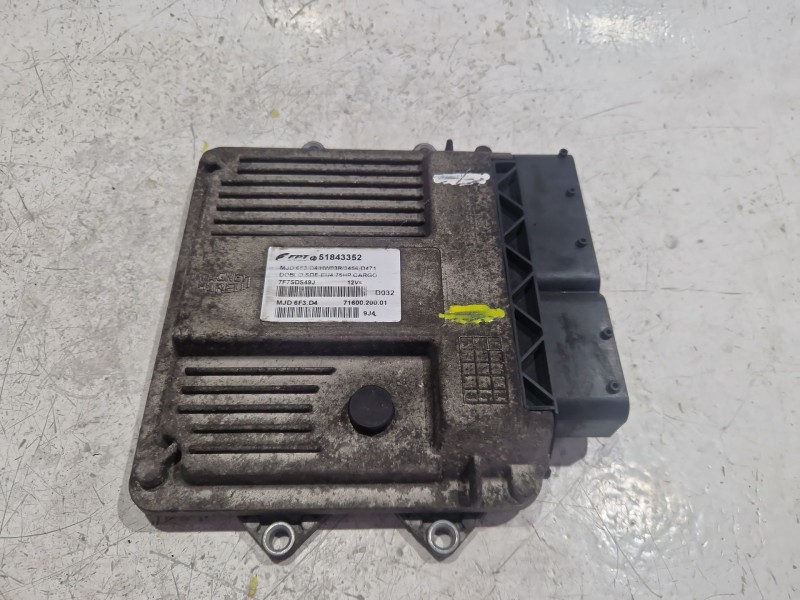 Recambio de centralita inyeccion para fiat doblo furgoneta/monovolumen (223_) 1.3 d multijet referencia OEM IAM 51843352  