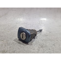 Recambio de bombin puerta delantera izquierda para volkswagen polo iv (9n_, 9a_) 1.9 sdi referencia OEM IAM 6L4837167VS3  