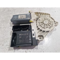 MOTOR ELEVALUNAS DELANTERO IZQUIERDO F005S00151 