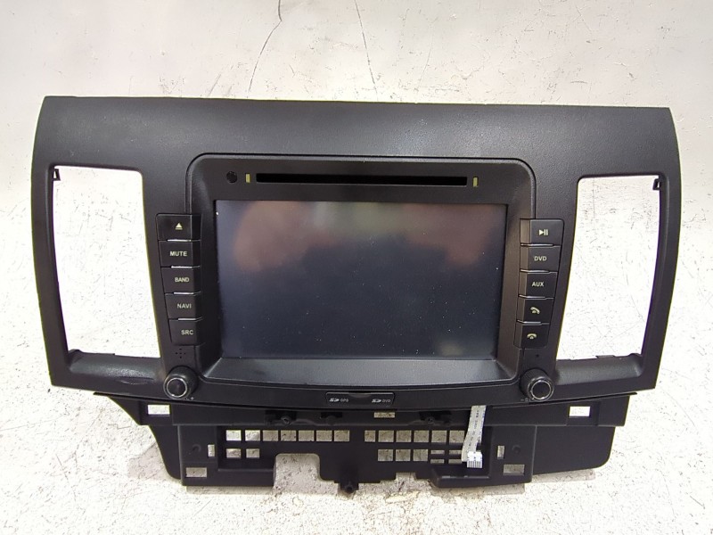 Recambio de sistema audio / radio cd para mitsubishi lancer viii (cy_a, cz_a) 1.5 referencia OEM IAM   