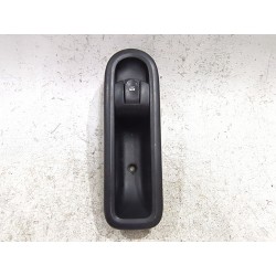 MANDO ELEVALUNAS DELANTERO DERECHO 8200356517B 