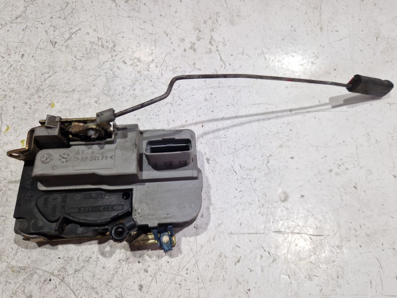 Recambio de cerradura puerta delantera derecha para peugeot partner furgoneta/monovolumen (5_, g_) 1.6 referencia OEM IAM PP30FV