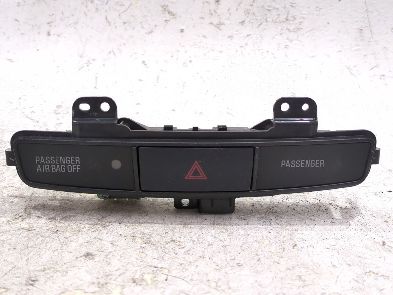 Recambio de boton emergencia para mitsubishi lancer viii (cy_a, cz_a) 1.5 referencia OEM IAM   