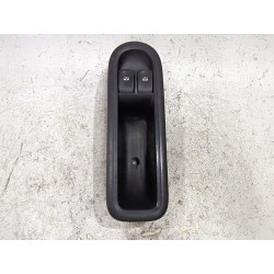 MANDO ELEVALUNAS DELANTERO IZQUIERDO 8200356513 