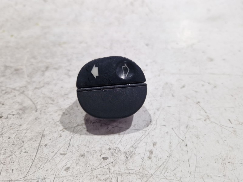 Recambio de mando elevalunas delantero derecho para ford fusion (cbk)(2002) 1.4 tdci referencia OEM IAM 4293623  