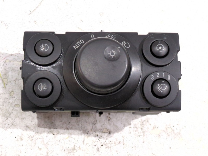 Recambio de mando luces para opel astra h (a04) 1.9 cdti (l48) referencia OEM IAM 13100124  