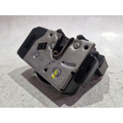 Recambio de cerradura maletero / porton para opel vivaro (2001) 1.9 dti referencia OEM IAM 8200282323  
