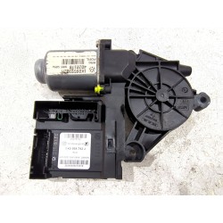 MOTOR ELEVALUNAS DELANTERO DERECHO 1K0959702M 