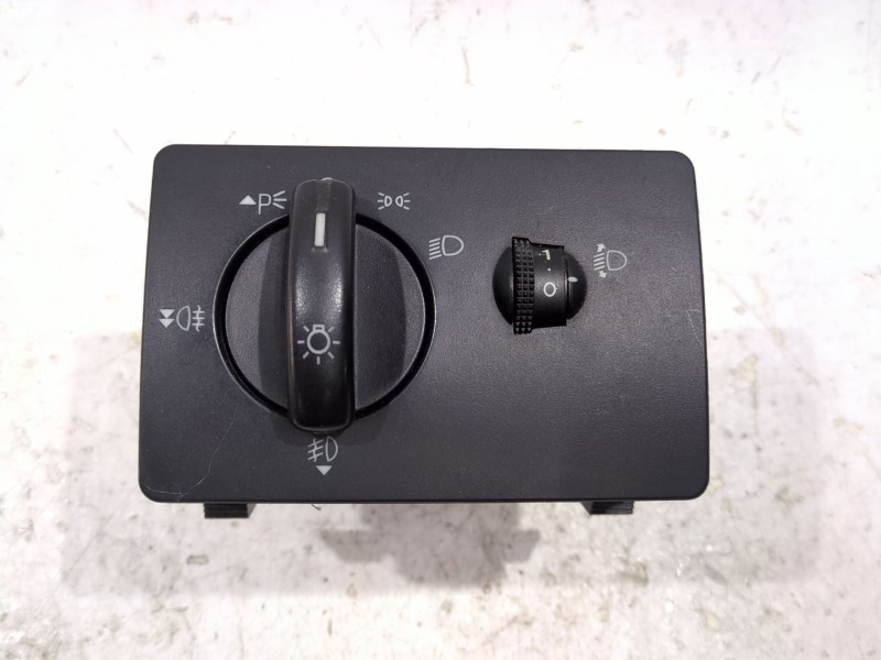 Recambio de mando luces para ford focus c-max (dm2) 2.0 tdci referencia OEM IAM 4M5T13A024  