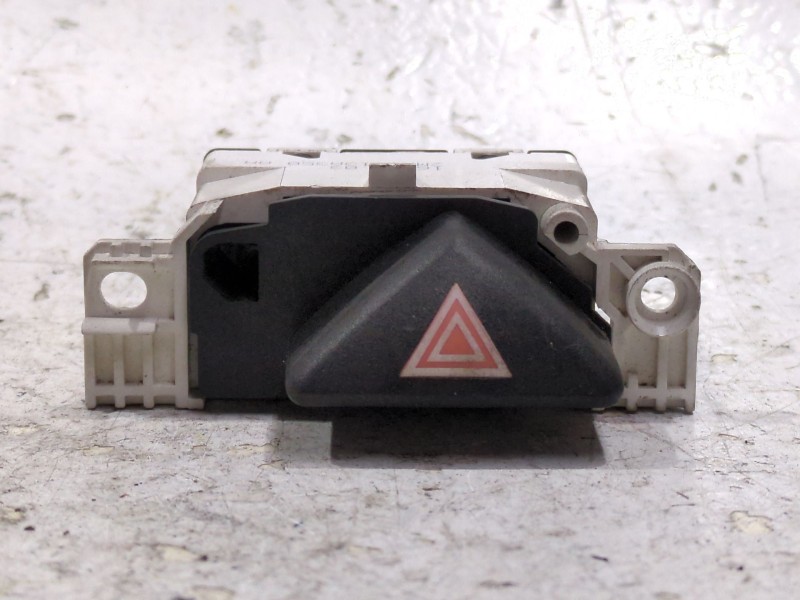 Recambio de boton emergencia para ford focus i sedán (dfw) 1.8 tdci referencia OEM IAM 2M5T13A350AA  