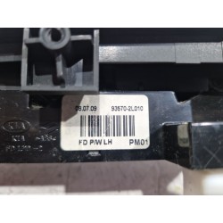 Recambio de mando elevalunas delantero izquierdo para hyundai i30 coupé 1.6 crdi referencia OEM IAM 935702L010  