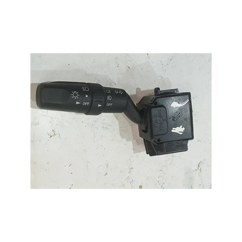 Recambio de mando multifuncion para mazda 3 berlina (bk)(2003) 2.0 referencia OEM IAM 17D682  