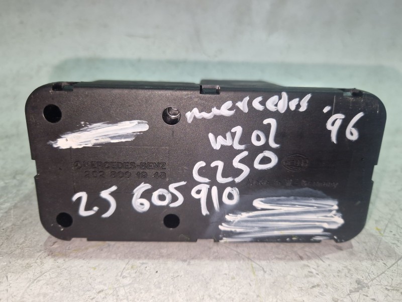 Recambio de bomba cierre centralizado para mercedes-benz clase c (w202) c 280 (202.028) referencia OEM IAM 2028001948  