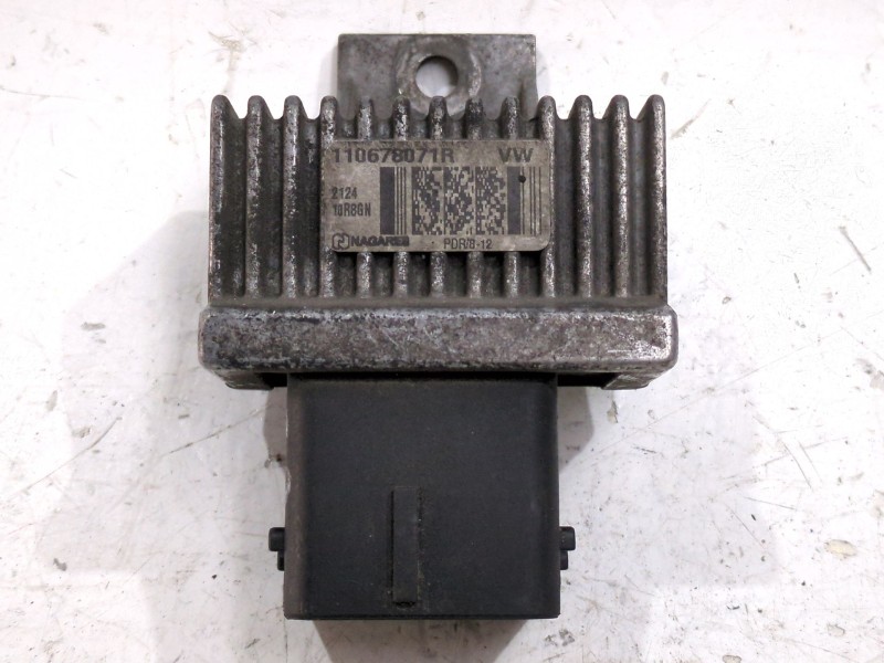 Recambio de caja precalentamiento para nissan nv200 furgoneta 1.5 dci 90 (m20, m20m) referencia OEM IAM 110678071R  