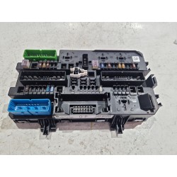 CAJA RELES / FUSIBLES 5DK00866931 