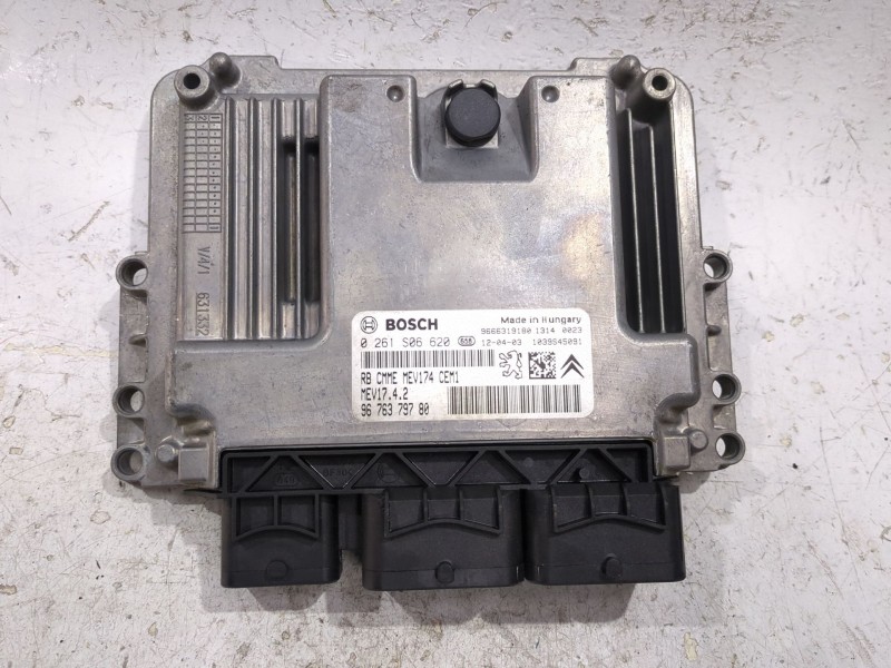 Recambio de centralita inyeccion para citroën c4 ii (nc_) 1.4 vti 95 referencia OEM IAM 0261506620  