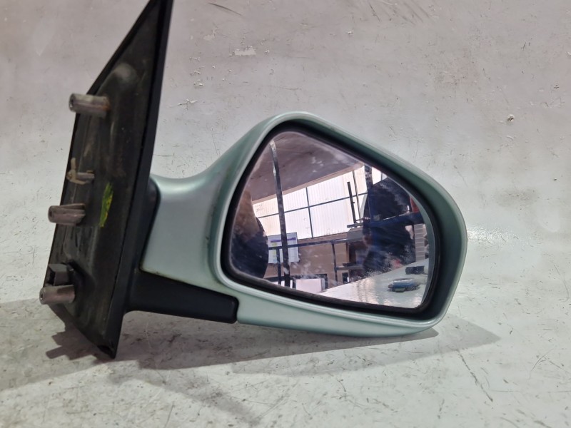 Recambio de retrovisor derecho para hyundai matrix (fc) 1.5 crdi referencia OEM IAM E4012172  