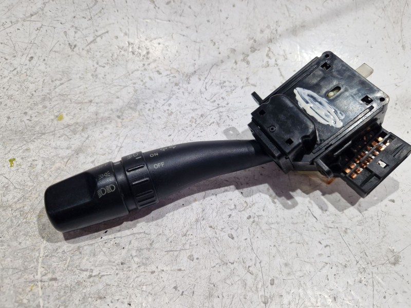 Recambio de mando luces para hyundai elantra iii (xd) 2.0 crdi referencia OEM IAM  LIGHT LH 