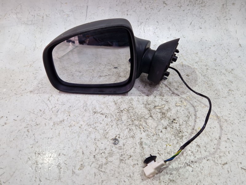 Recambio de retrovisor izquierdo para dacia duster i (2010) 1.5 dci referencia OEM IAM E190213001  