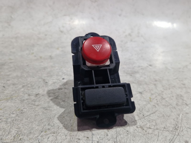 Recambio de boton emergencia para seat leon (1p1) 1.9 tdi referencia OEM IAM 1P0863849  