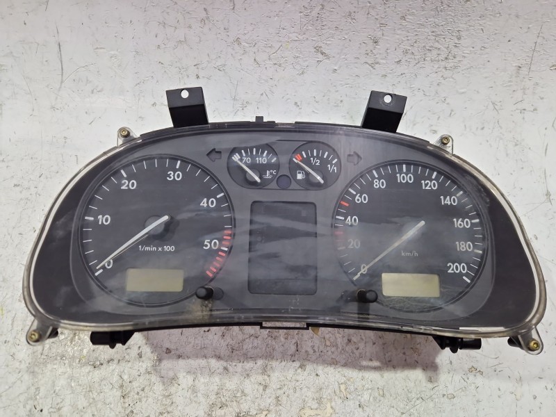 Recambio de cuadro completo para volkswagen polo iii (6n1) 64 1.9 d referencia OEM IAM 53923266  