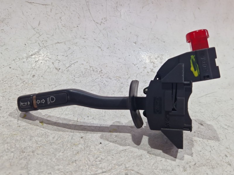 Recambio de mando luces para ford fiesta ii (fbd) 1.1 (fbd) referencia OEM IAM 84FG13B302BA  