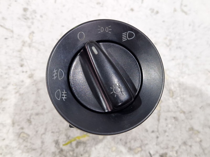 Recambio de mando luces para volkswagen golf iii (1h1) 1.9 tdi referencia OEM IAM 1C0941531A  