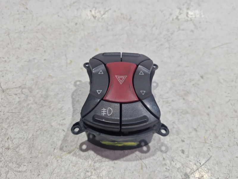 Recambio de mando multifuncion para fiat doblo furgoneta/monovolumen (223_) 1.3 d multijet referencia OEM IAM 7354198650E  