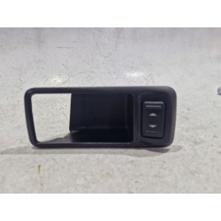 MANDO ELEVALUNAS DELANTERO DERECHO 226A36 