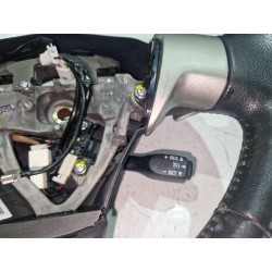 Recambio de volante para toyota auris (_e15_) 1.6 (zre151_) referencia OEM IAM 7132002  